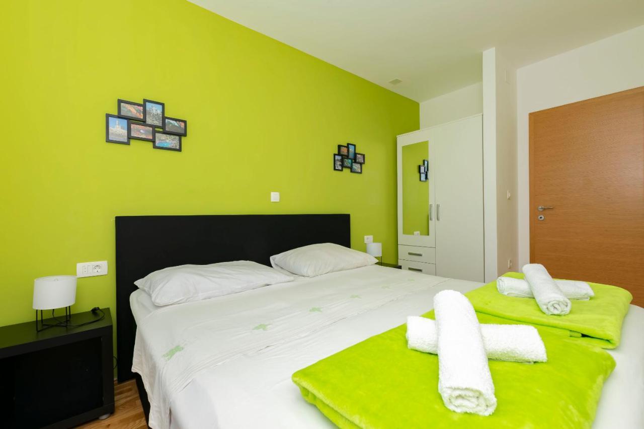 Apartments Djani Mimice Luaran gambar