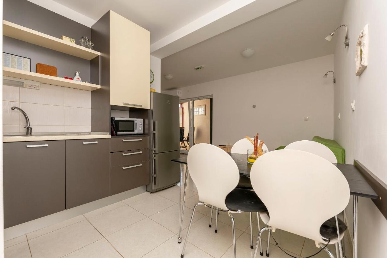 Apartments Djani Mimice Luaran gambar