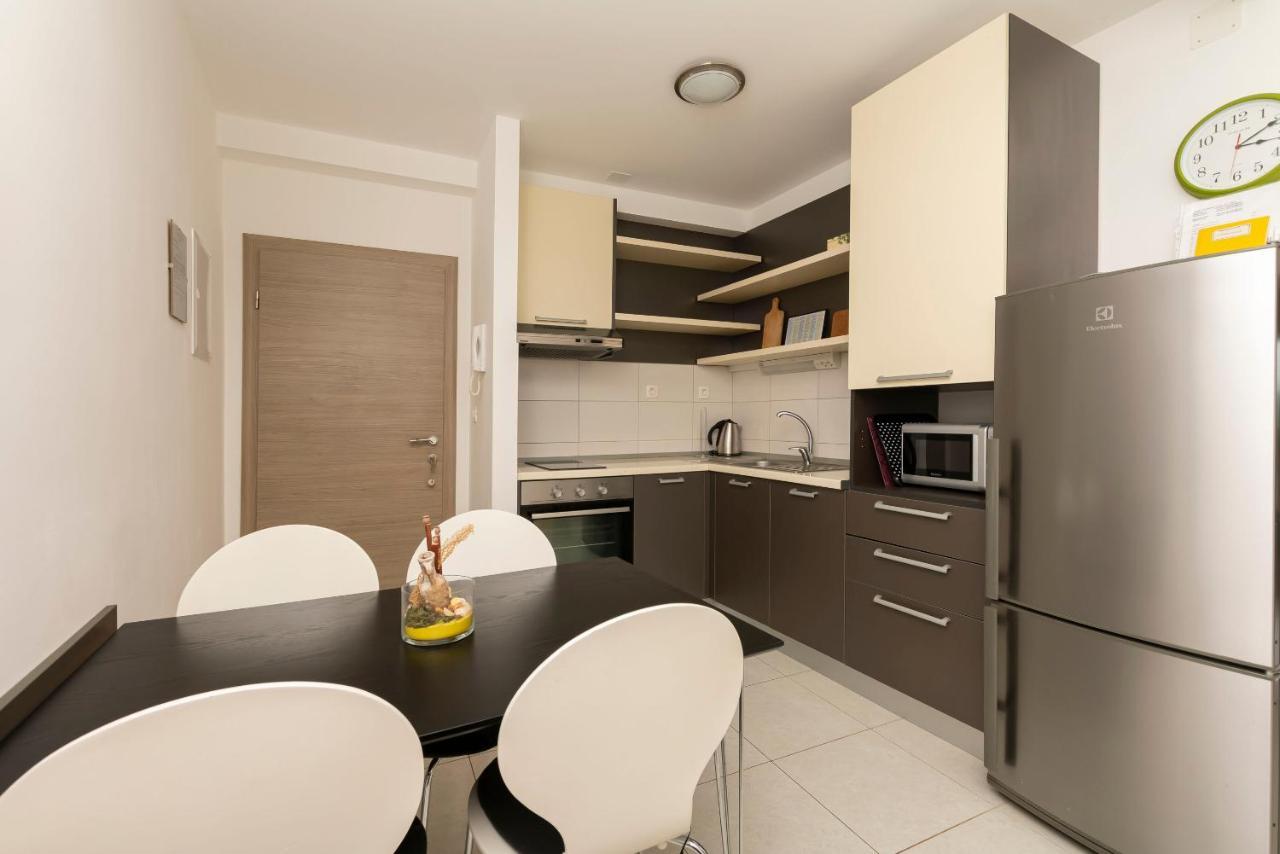 Apartments Djani Mimice Luaran gambar